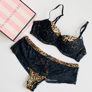 36B LARGE Victoria’s Secret animal print bra set
